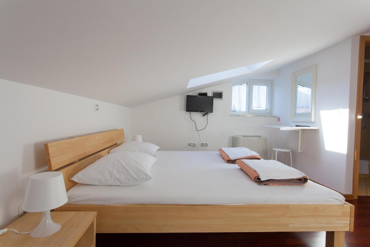 푸나트 Bed&Breakfast Lucija B&B 외부 사진