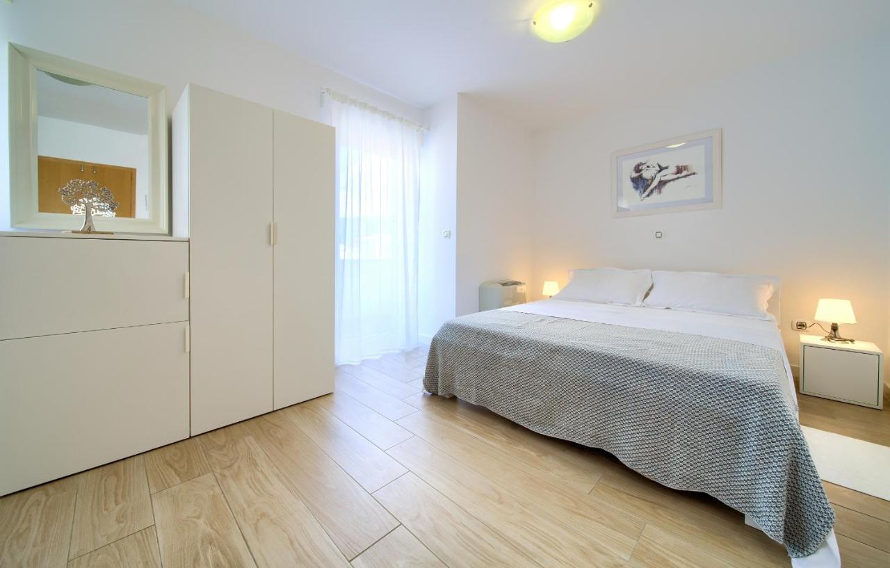 푸나트 Bed&Breakfast Lucija B&B 외부 사진